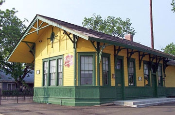 Depot in 2006 by Gary McKee